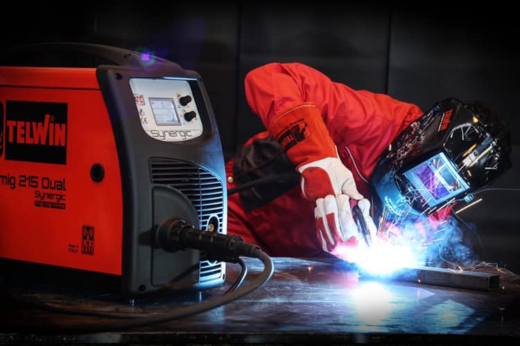 Maquina Soldadora MIG TECHNOMIG 215 DUAL SYNERGIC 220V TELWIN