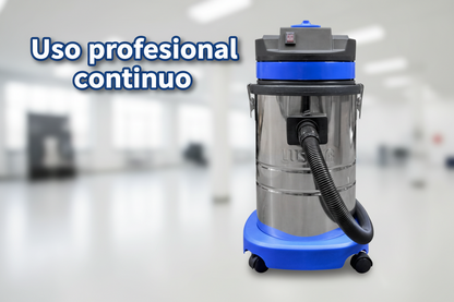 Aspiradora industrial 30 litros para limpieza profesional en talleres y obra.